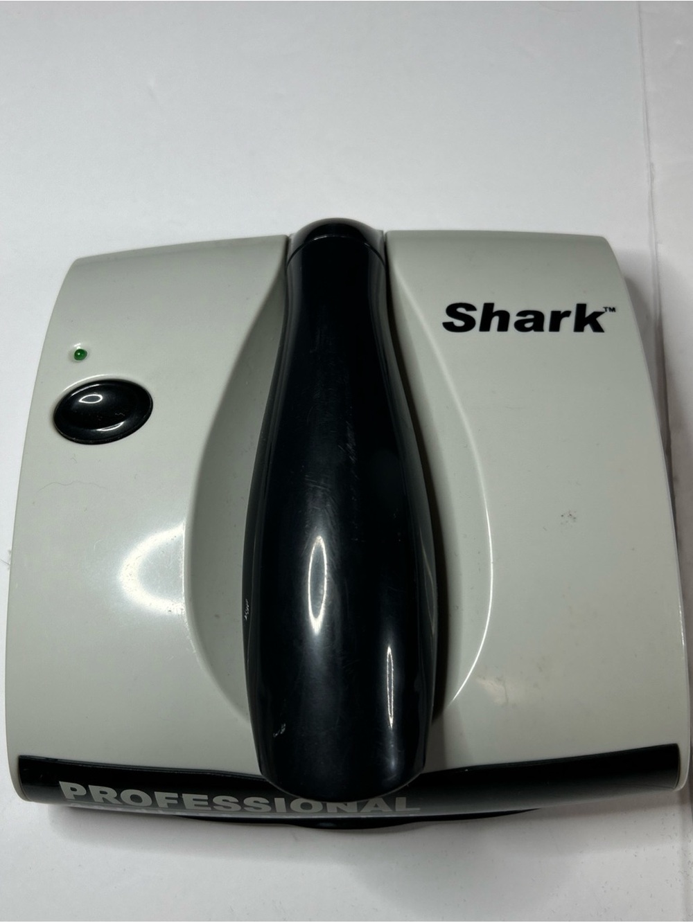 Shark mini vacuum handheld new chargeable battery Works charger included